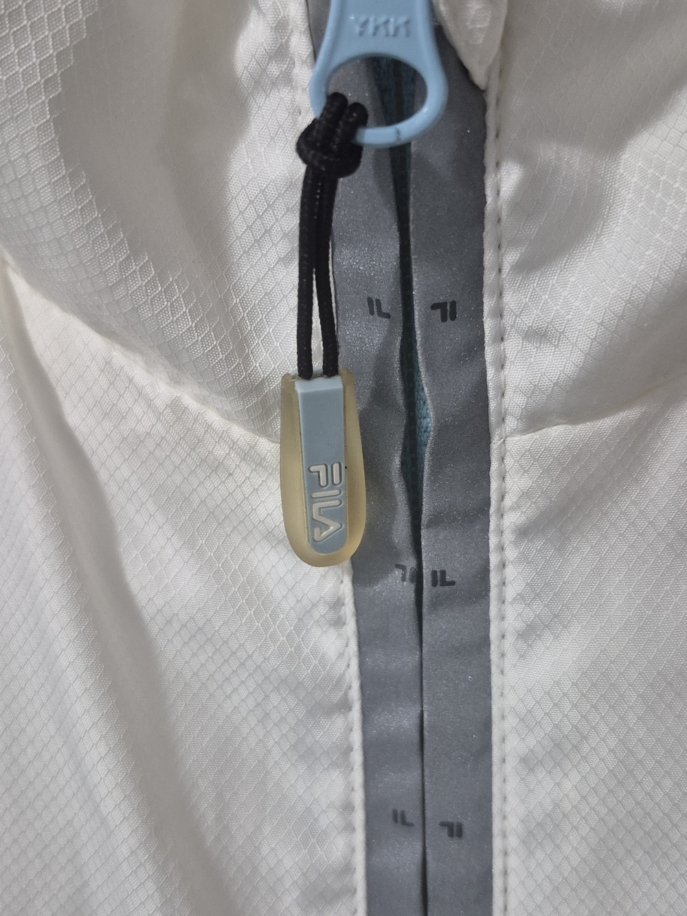 FILA  Softshell Jacket - Picture 3 of 7